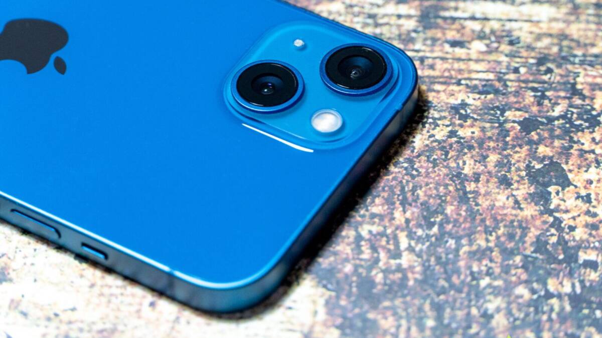 Блок камер в iPhone 13 стал побольше