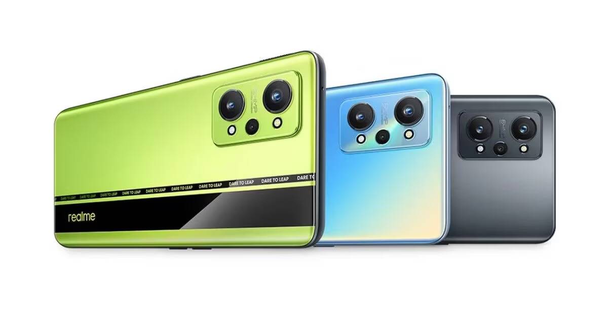 Три цветных задних корпуса смартфона Realme GT Neo3 крупным планом
