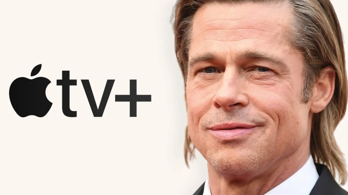 Брэд Питт на фоне логотипа Apple TV+ перед премьерой фильма о Формуле-1