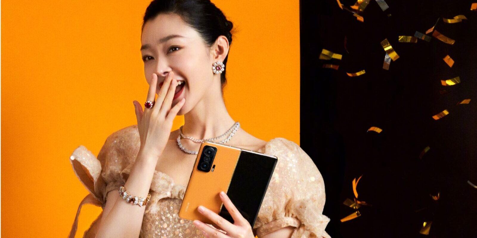 Honor представила свой первый складной смартфон — Magic V 4 Honor