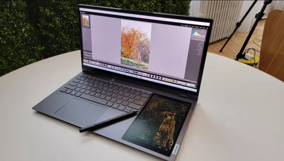 CES 2022: Lenovo представила ноутбук ThinkBook Plus Gen 3 с двумя экранами 5 Lenovo