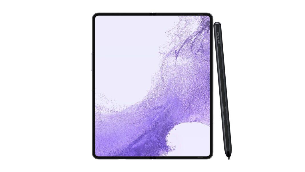 Появились первые рендеры складного Samsung Galaxy Z Fold4 6 1 3