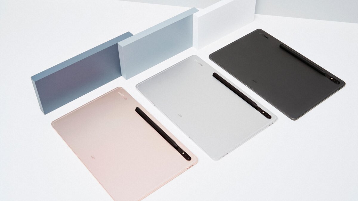 1 012 Family Tab S8 Graphite Tab S8 Silver Tab S8 Pink Gold LI scaled