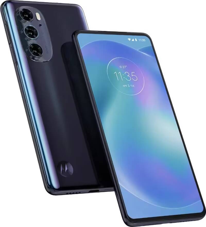Новые смартфоны Motorola просочились в сеть 3 Модель смартфона Motorola с тройной камерой и дисплеем высокого разрешения