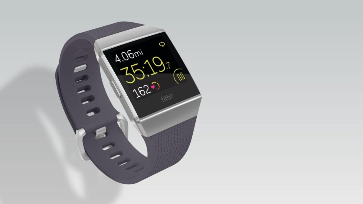 Fitbit отзывает 1,7 млн умных часов из-за ожогов 3 74acaee36648bef56a5f8f2e57d596f6b074fbc8b0025f42802dab8bf1df2829
