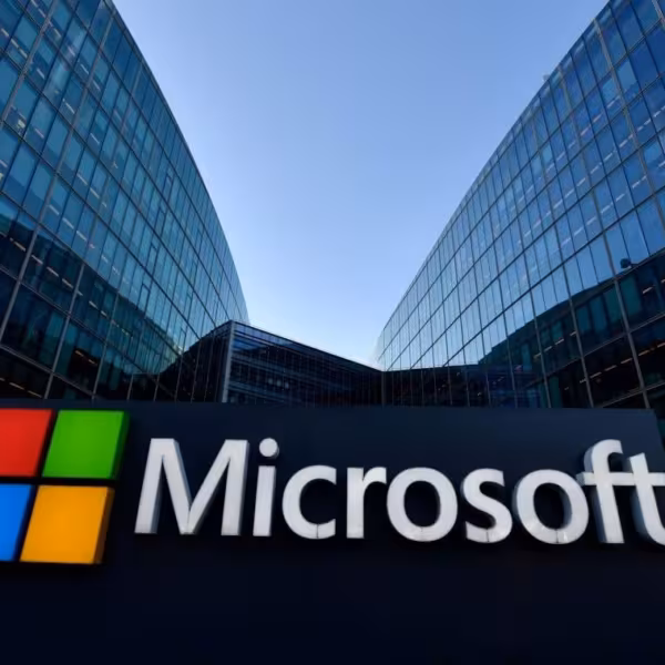 istochniki microsoft ne hochet uhodit iz rossii 1648734138240736779