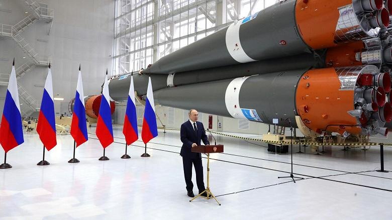 Владимир Путин пообещал отправить в космос белорусского космонавта 3 Владимир Путин