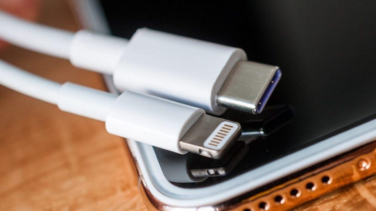 USB C i Lightning 55 1280x720 1