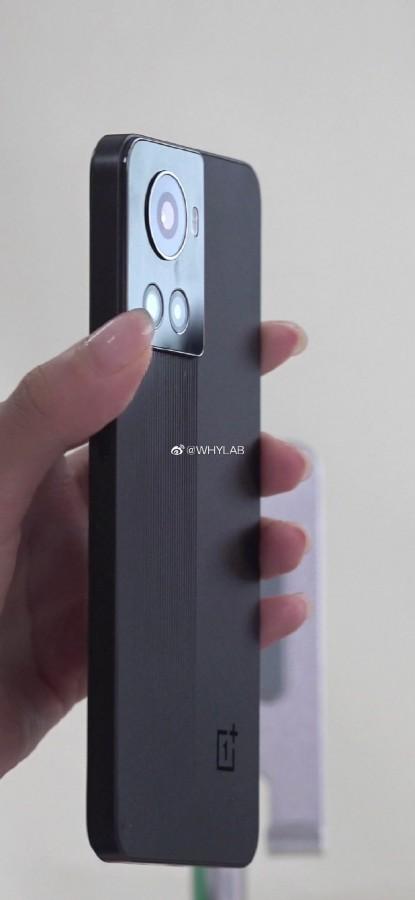 OnePlus Ace появился на фотографиях 15 OnePlus Ace