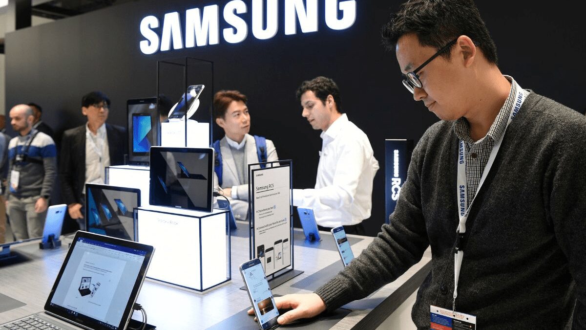 Samsung сообщил о рекордных доходах в первом квартале благодаря Galaxy S22 3 Samsung сообщил о рекордных доходах в первом квартале благодаря Galaxy S22