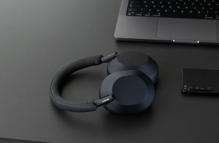 Sony выпустила новые наушники WH-1000XM5: теперь они не складываются 3 WH1000XM5 12 .jpg 2