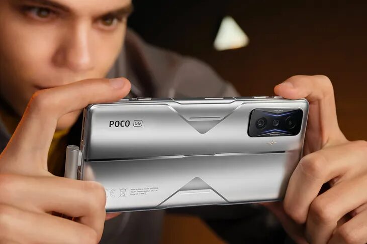 Poco F4 GT
