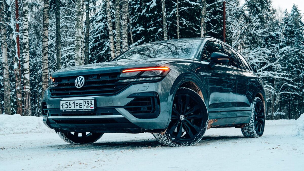 Обзор Volkswagen Touareg: большой автомобиль мечты 65 Volkswagen Touareg itzine.ru 73
