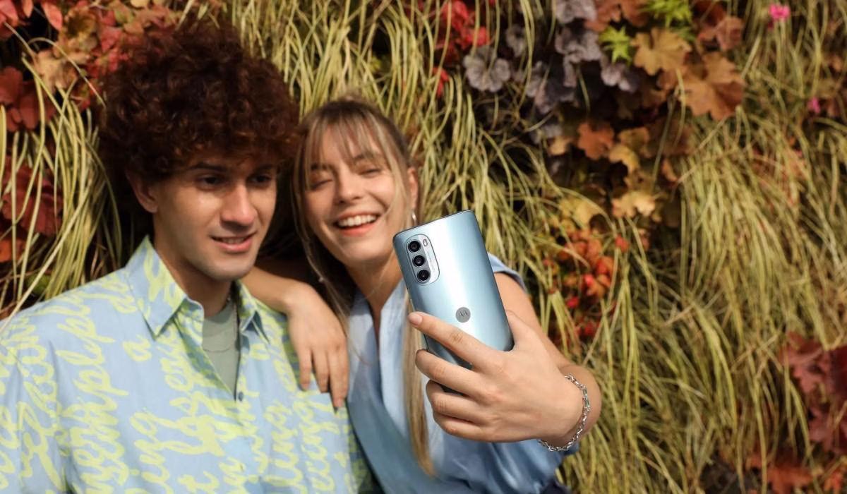 Motorola представила Moto G62 5G и G42 5 Motorola