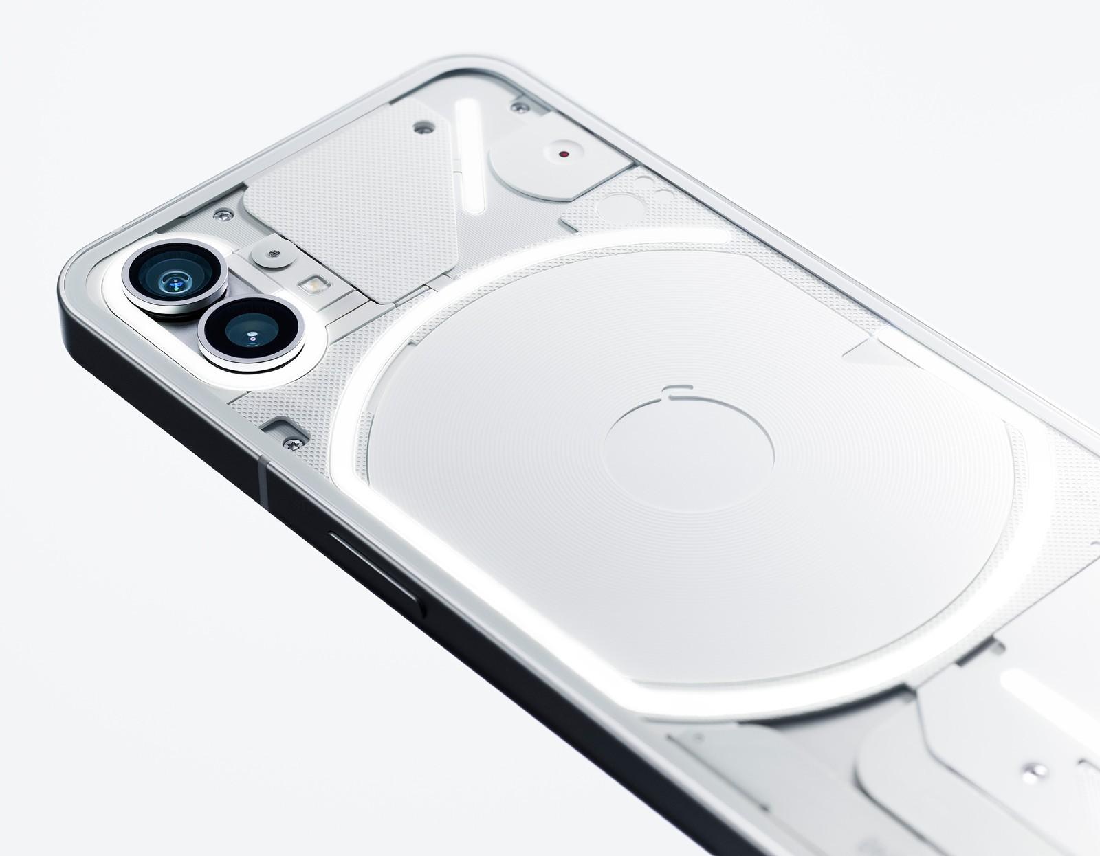 Nothing phone (1): на аукцион выставлена сотня выпущенных ограниченным тиражом телефонов 5 Nothing phone
