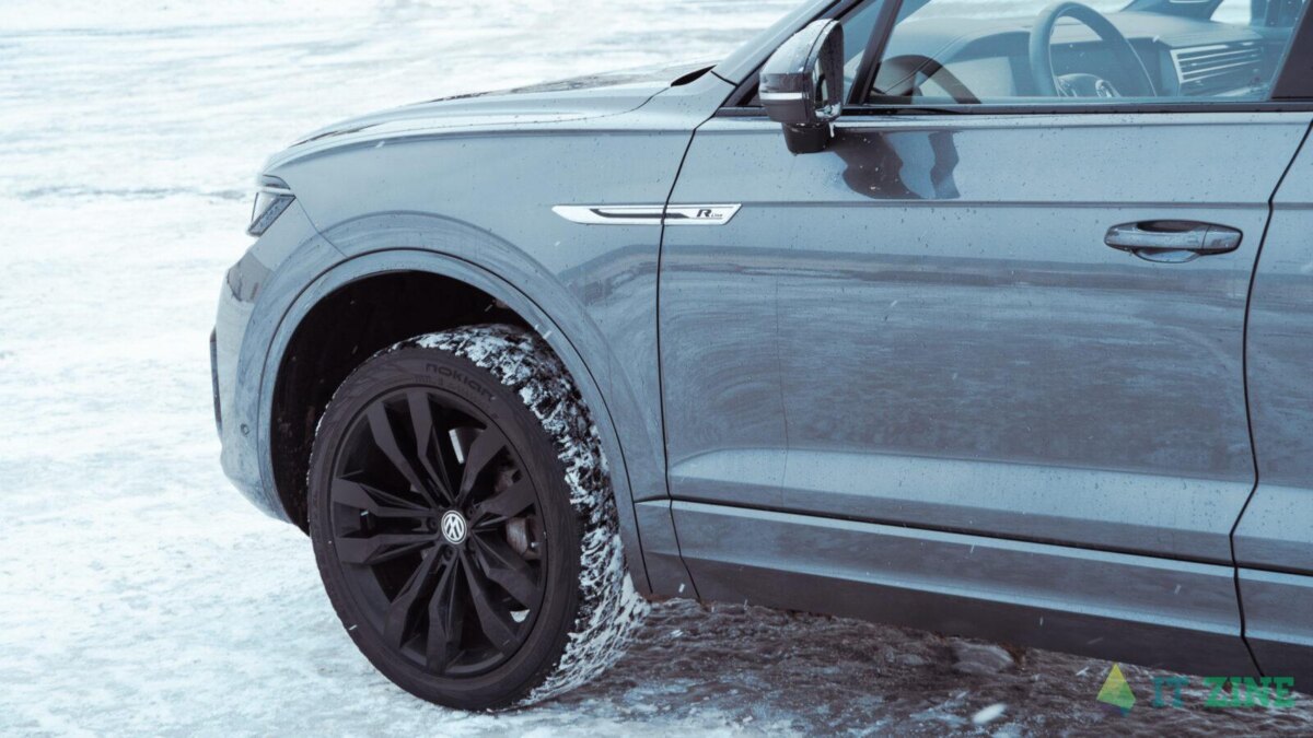 Обзор Volkswagen Touareg: большой автомобиль мечты 77 Volkswagen Touareg itzine.ru 20
