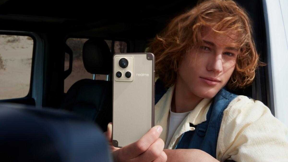 Realme GT2 Explorer Master