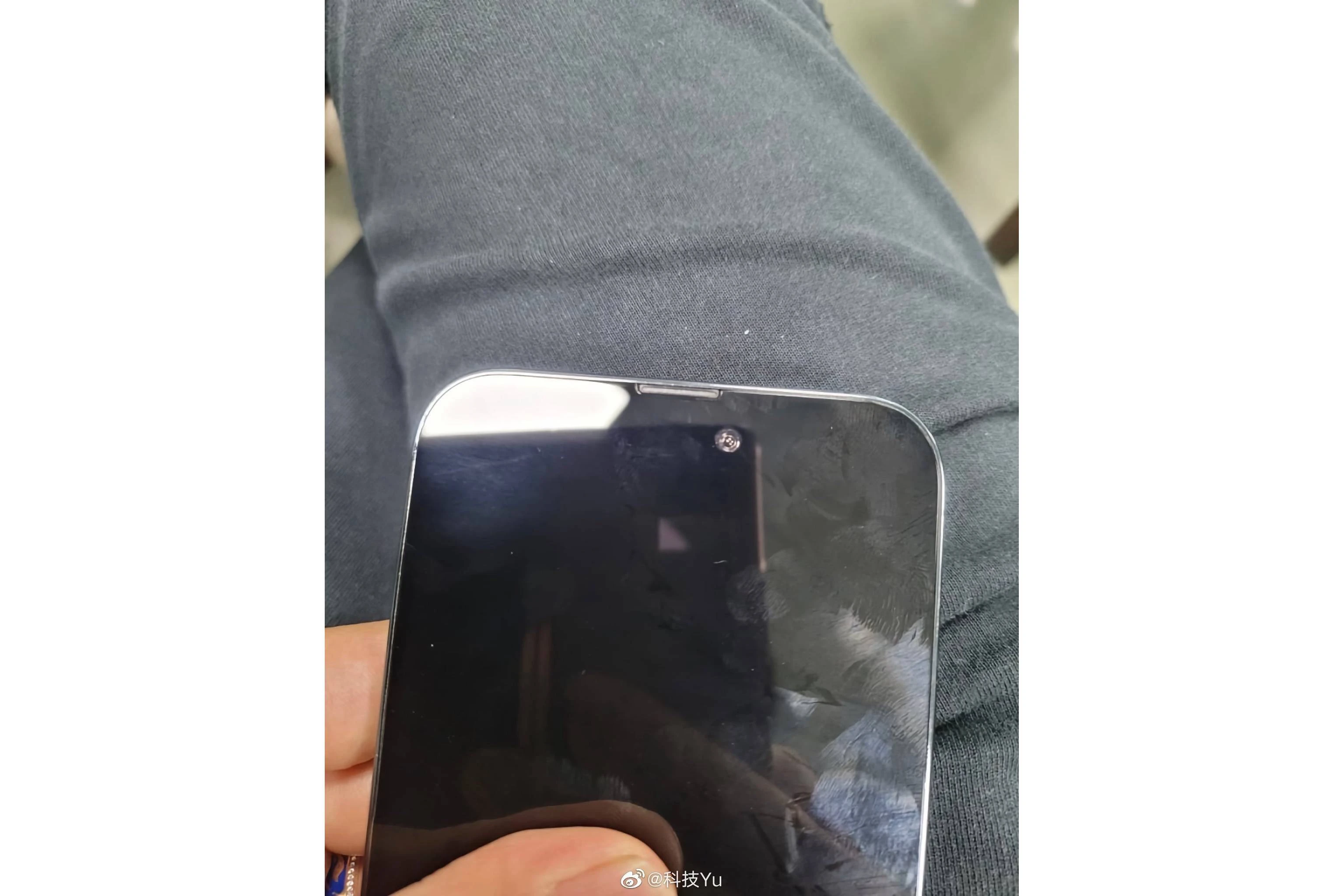 Apple iPhone 14 Pro Max: видео и изображения демонстрируют новый цвет и измененную строку состояния 5 Apple