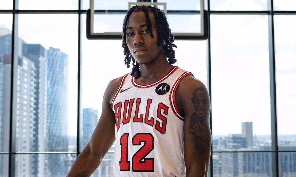 Motorola и Chicago Bulls объявили о своём партнёрстве 2 Motorola