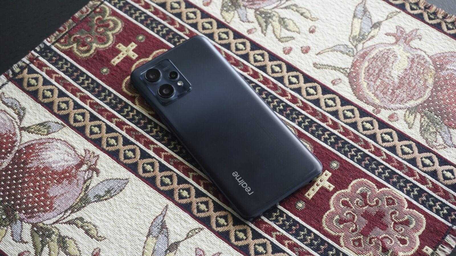 Бесконечно выносливый: обзор realme 9 49 Задняя крышка realme 9