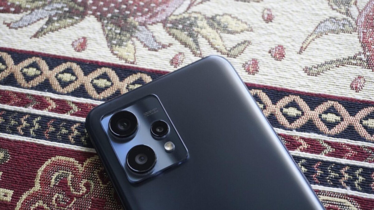 Бесконечно выносливый: обзор realme 9 54 DSC1552 scaled