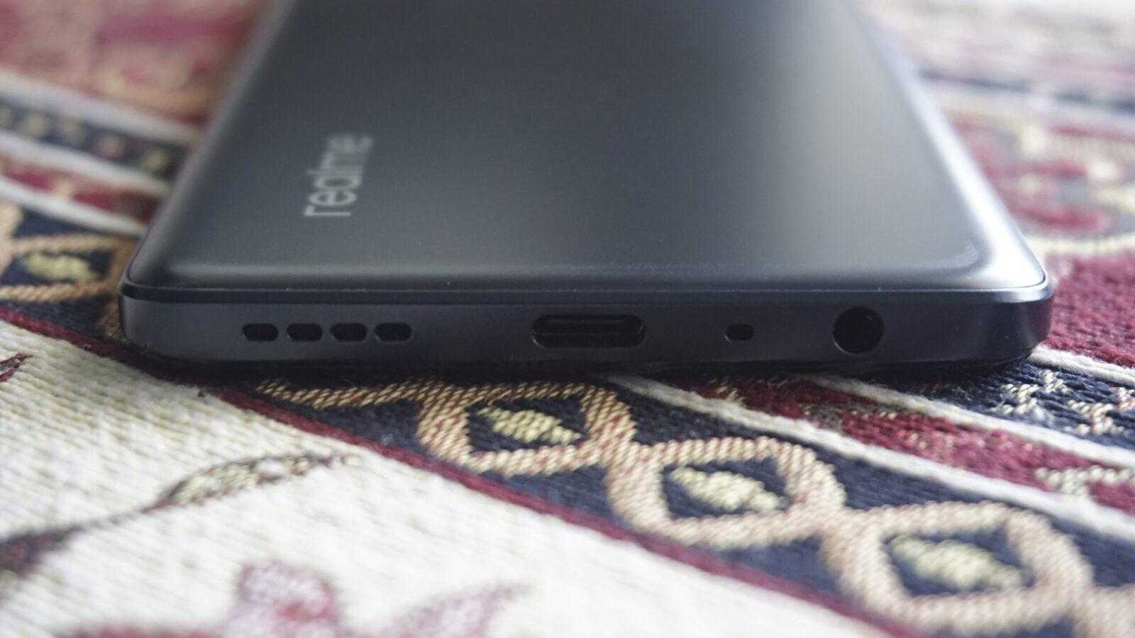 Бесконечно выносливый: обзор realme 9 57 Динамик, USB-C и гнездо наушников