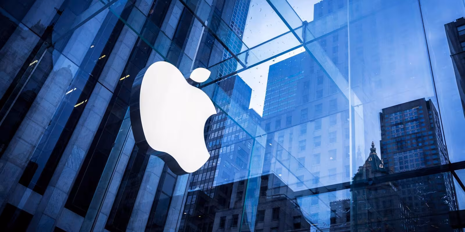 ΠΡΡΠ΅Ρ Apple ΠΎ Π΄ΠΎΡ
ΠΎΠ΄Π°Ρ
Π·Π° ΡΠ΅ΡΠ²Π΅ΡΡΡΠΉ ΠΊΠ²Π°ΡΡΠ°Π» 5 Apple