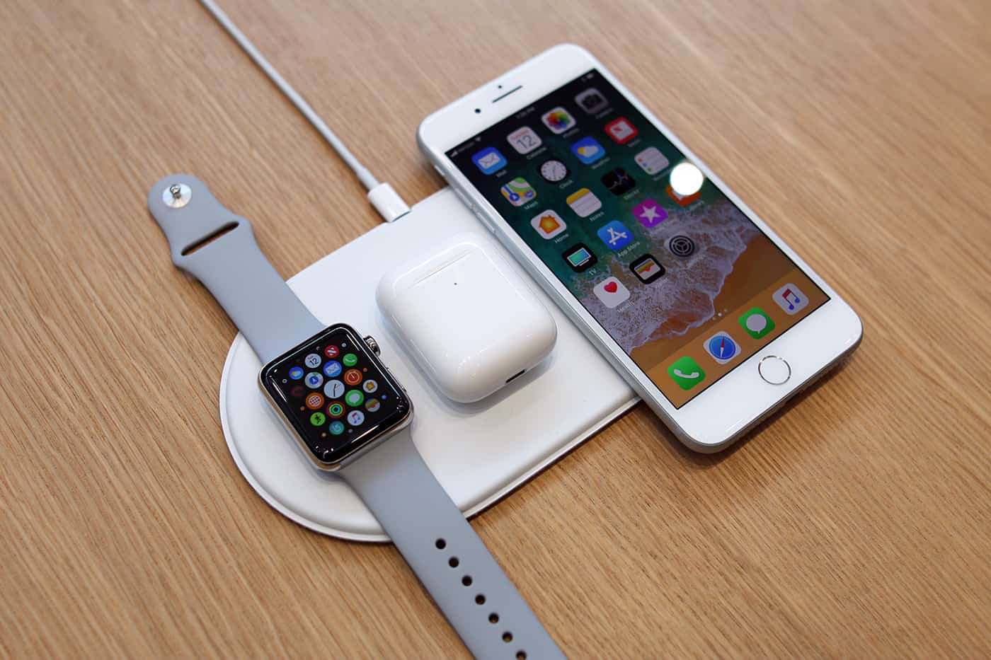 Марк Гурман: iPhone перейдет на USB-C в следующем году, но это "временная мера" 4 iPhone