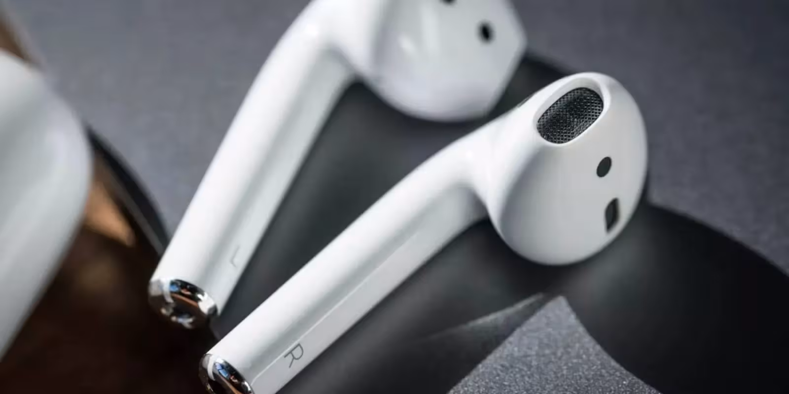 iOS 16: как использовать AirPods, чтобы лучше слышать окружение