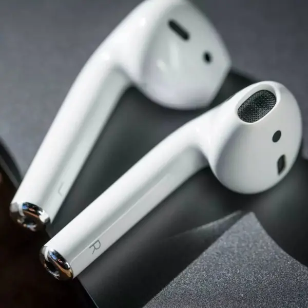 iOS 16: как использовать AirPods, чтобы лучше слышать окружение