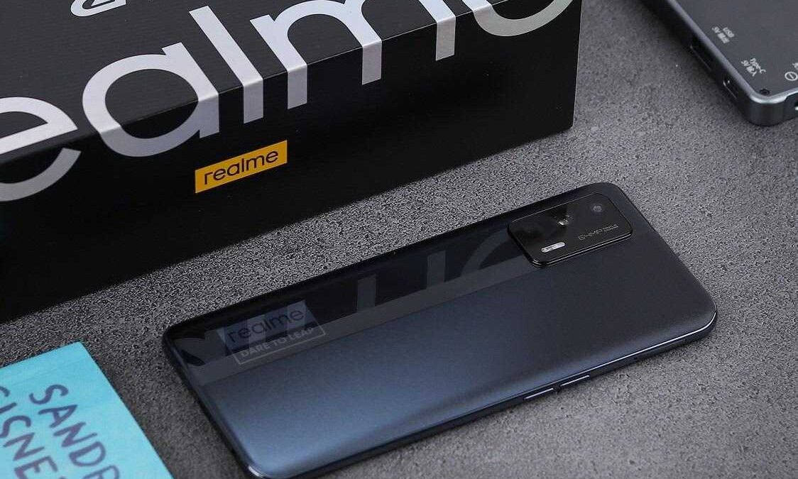 Realme GT Neo 047 720w