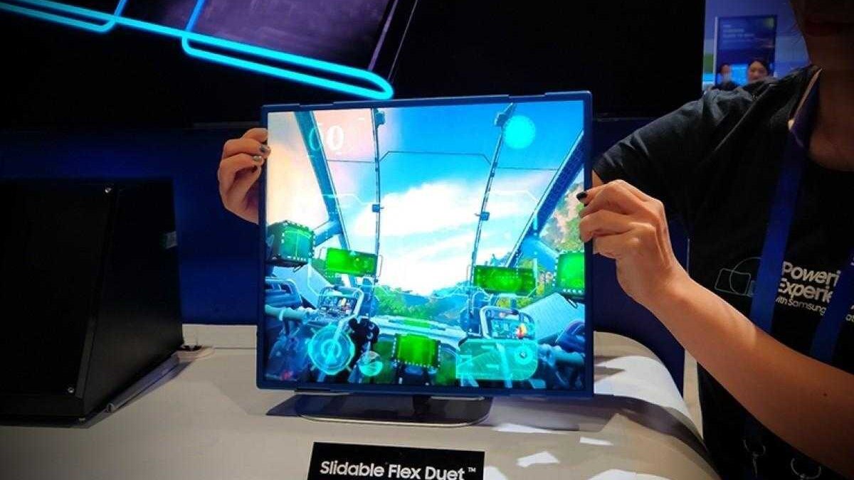 Samsung представила экран Flex Hybrid OLED, который складывается и сдвигается