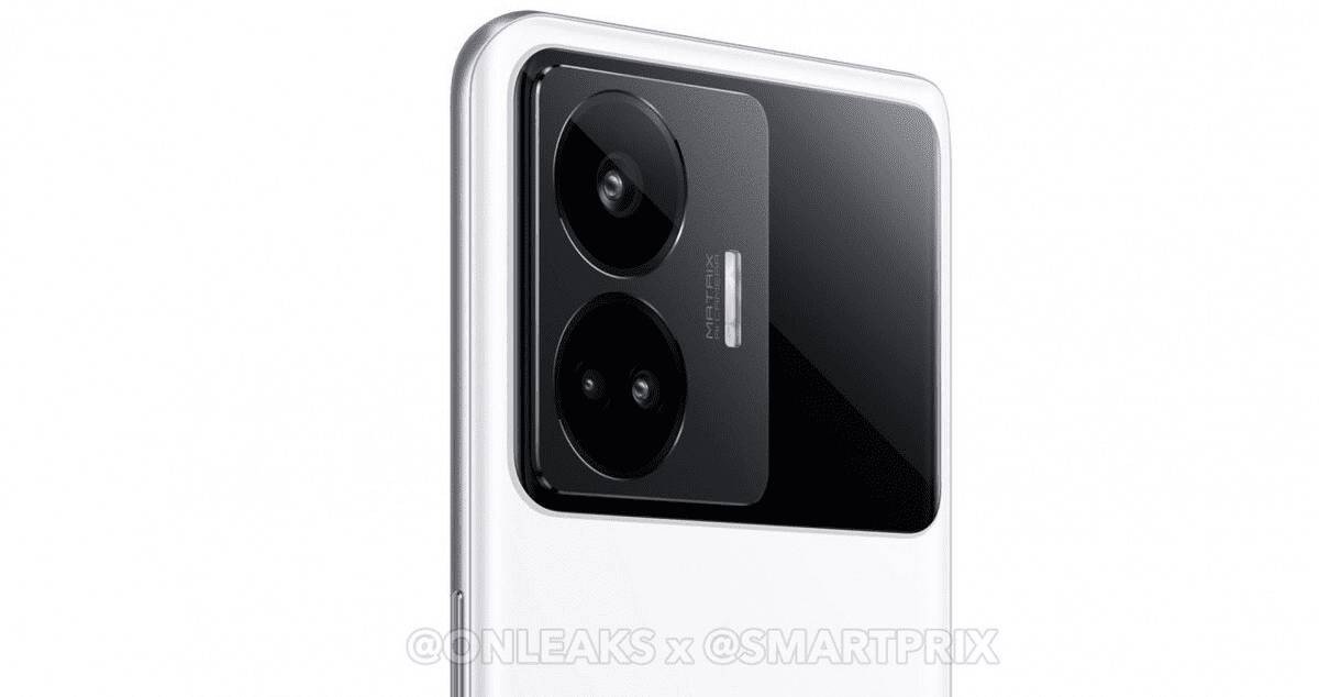 Задняя часть смартфона Realme GT Neo 5 с крупными камерами