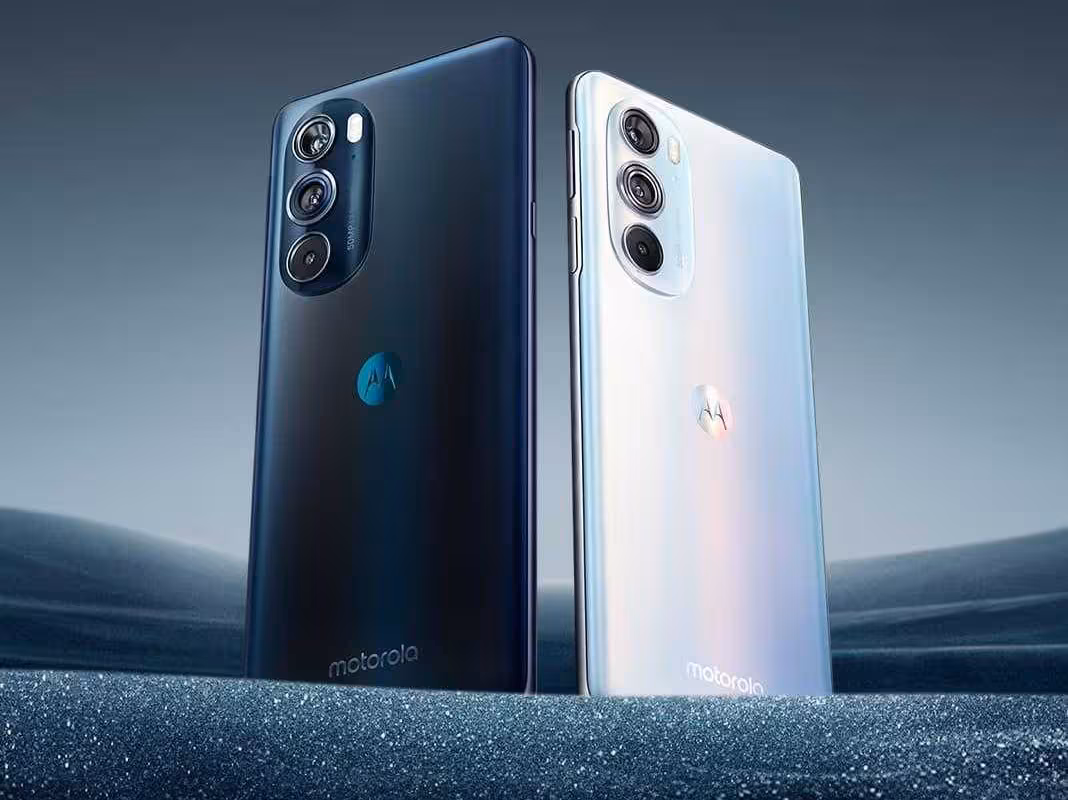 Motorola Edge 40 Pro появился в Google Play с Snapdragon 8 Gen 2 2 Motorola