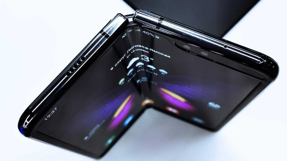 Samsung продал больше всех складных устройств в 2022 году 3 Samsung