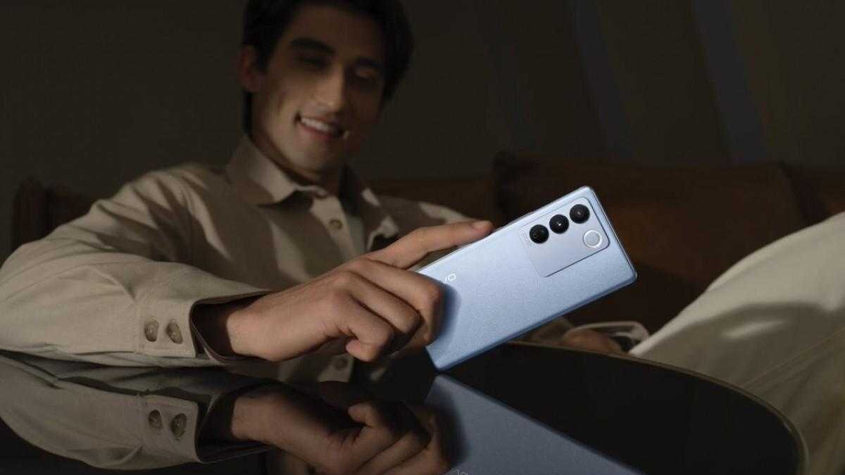 Vivo V27
