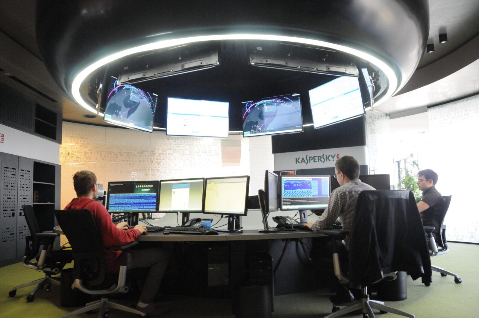 RuStore запустил технологию проверки мобильных приложений на вирусы 3 kaspersky virlab scaled
