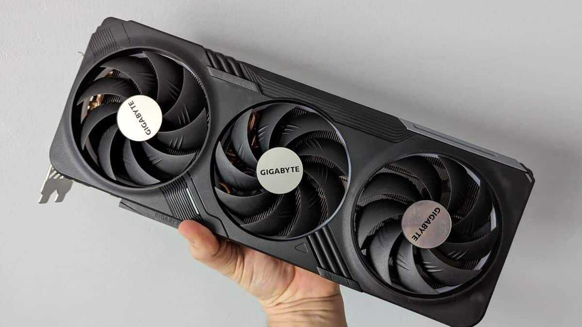 Видеокарта NVIDIA GeForce RTX 4070 поступит в продажу в России 13 апреля 3 geforce rtx 4070 ti meilleur prix