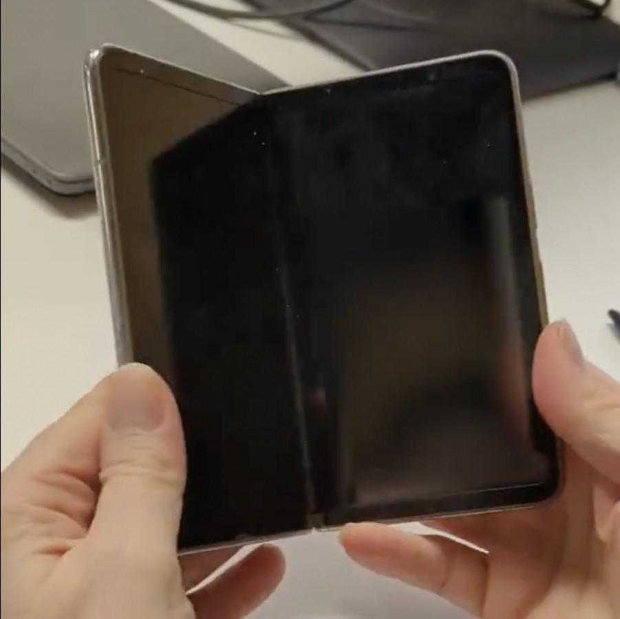 Google Pixel Fold: утечка фотографий 6 Google