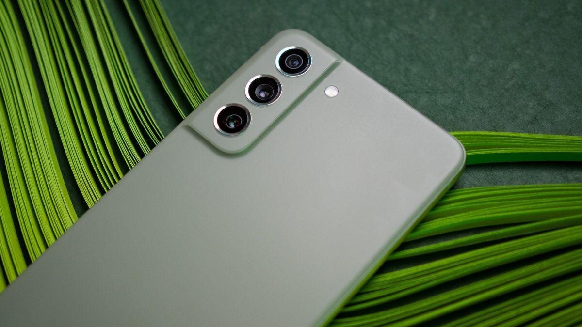 Слух: Samsung Galaxy S23 FE появится раньше, чем Galaxy Z Flip5 и Fold5 5 Samsung