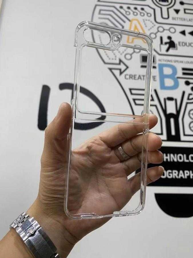 Чехол Samsung Galaxy Z Flip5 подтвердил новый большой защитный экран 7 gsmarena 010 1
