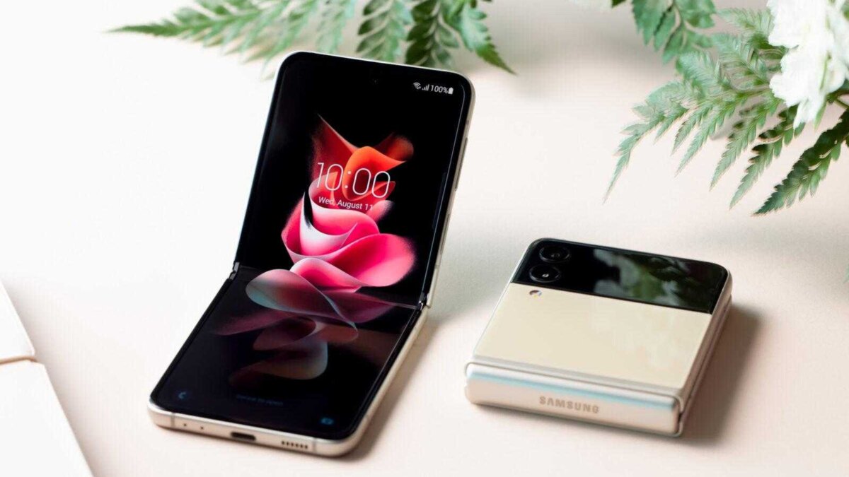 Внешний экран Samsung Galaxy Z Flip5 получит разрешение 748p 2 Samsung