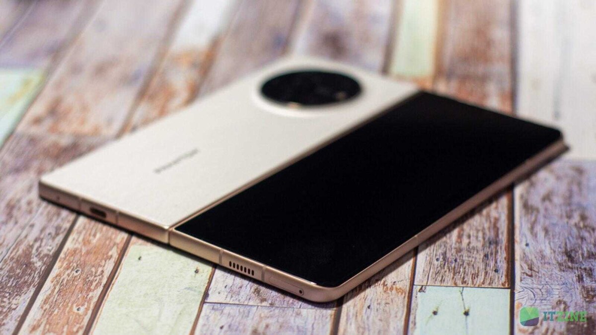 Обзор Tecno Phantom V Fold: неожиданно классный складной смартфон 54 tecno phantom v fold itzine.ru 58