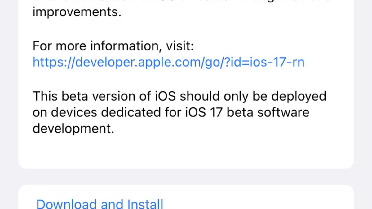iOS 17