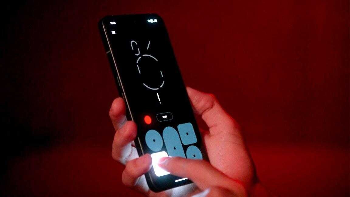 Nothing Phone (2): утечка дизайна 3 Nothing