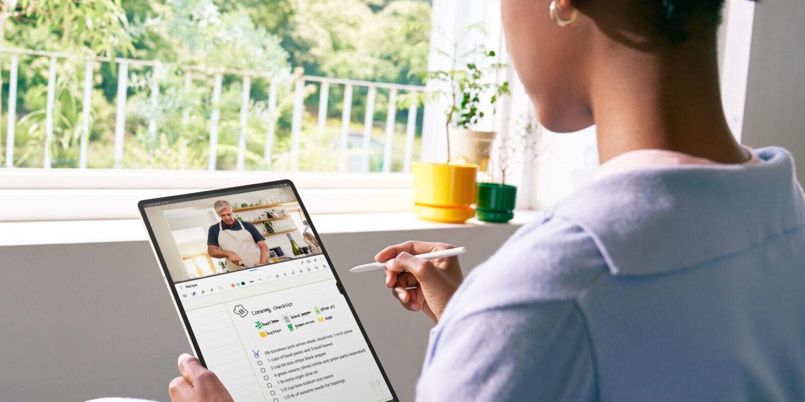 Samsung показал новые планшеты Galaxy Tab S9 на Unpacked 2023 5 3. multi window scaled