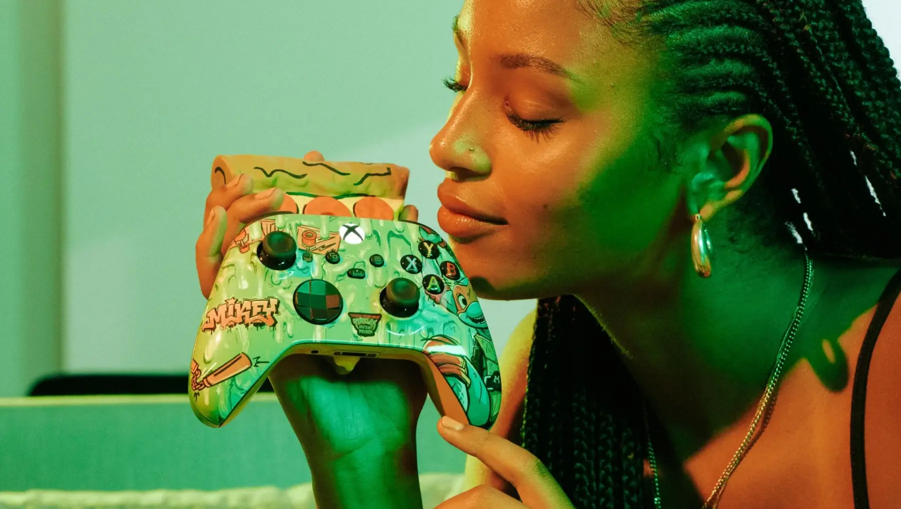 Microsoft представляет оригинальные Xbox-контроллеры с ароматом пиццы в честь Черепашек-ниндзя 5 4fqvjalktdoi