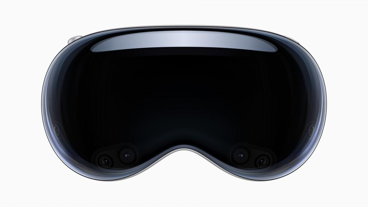 Apple Vision Pro будет доступен только по предзаказу 7 Apple