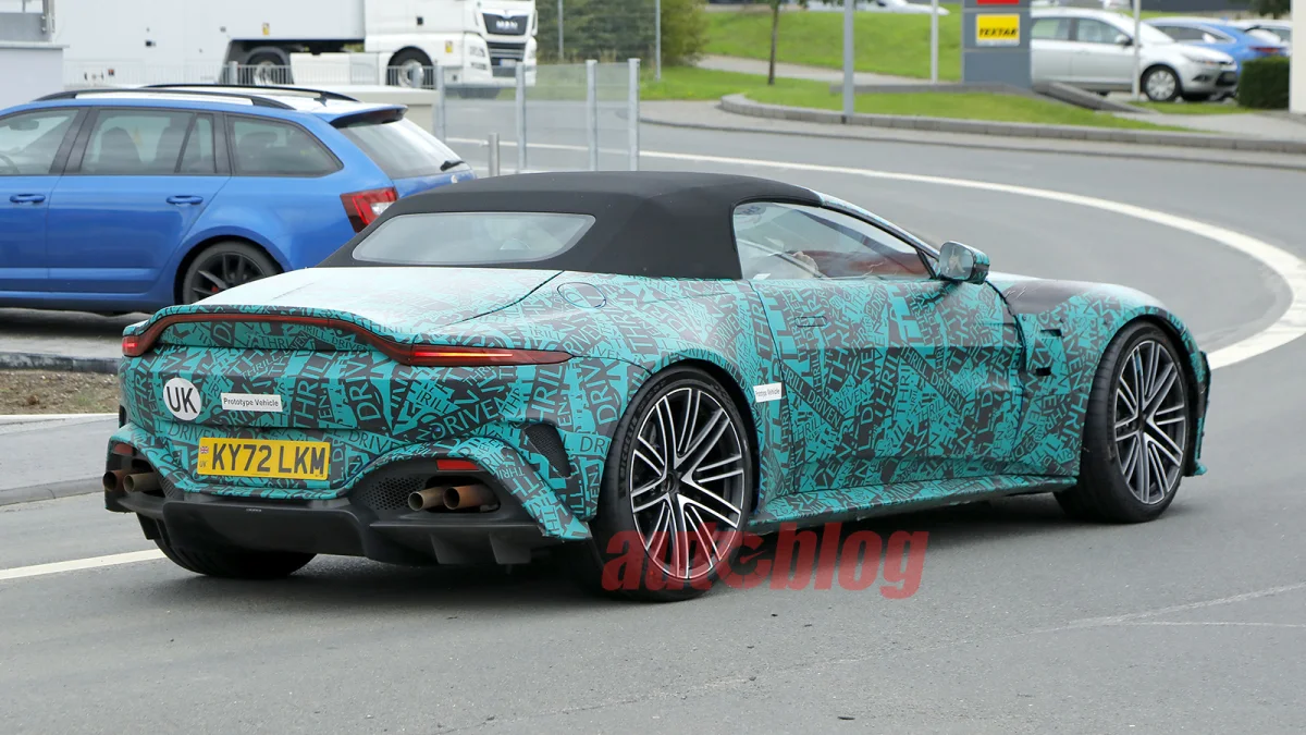 Шпионские фотографии Aston Martin Vantage Volante демонстрируют новый дизайн 10 aston martin vantage volante 010 copy
