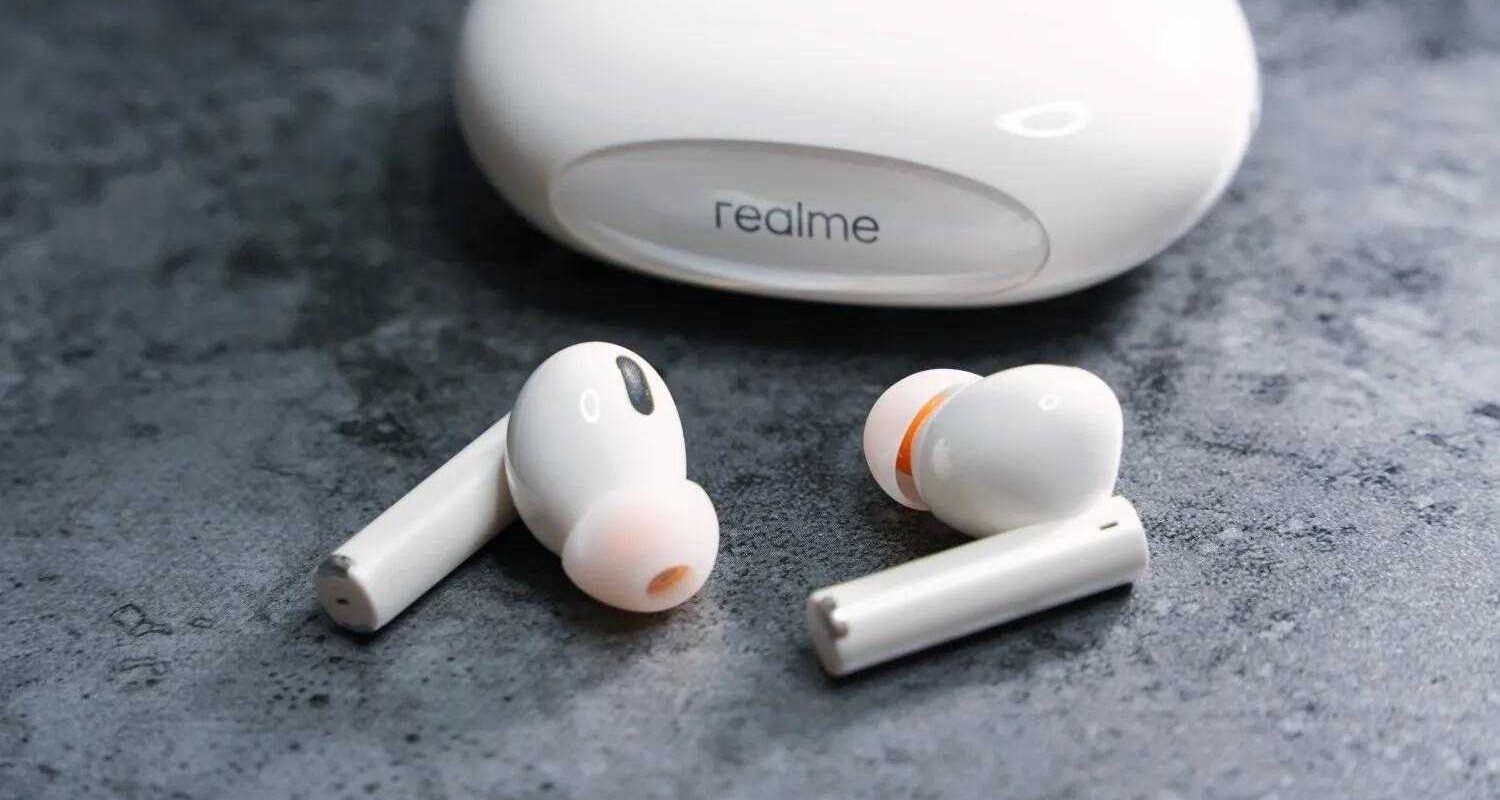 Realme выпустит Buds Air 5 23 августа 3 Realme